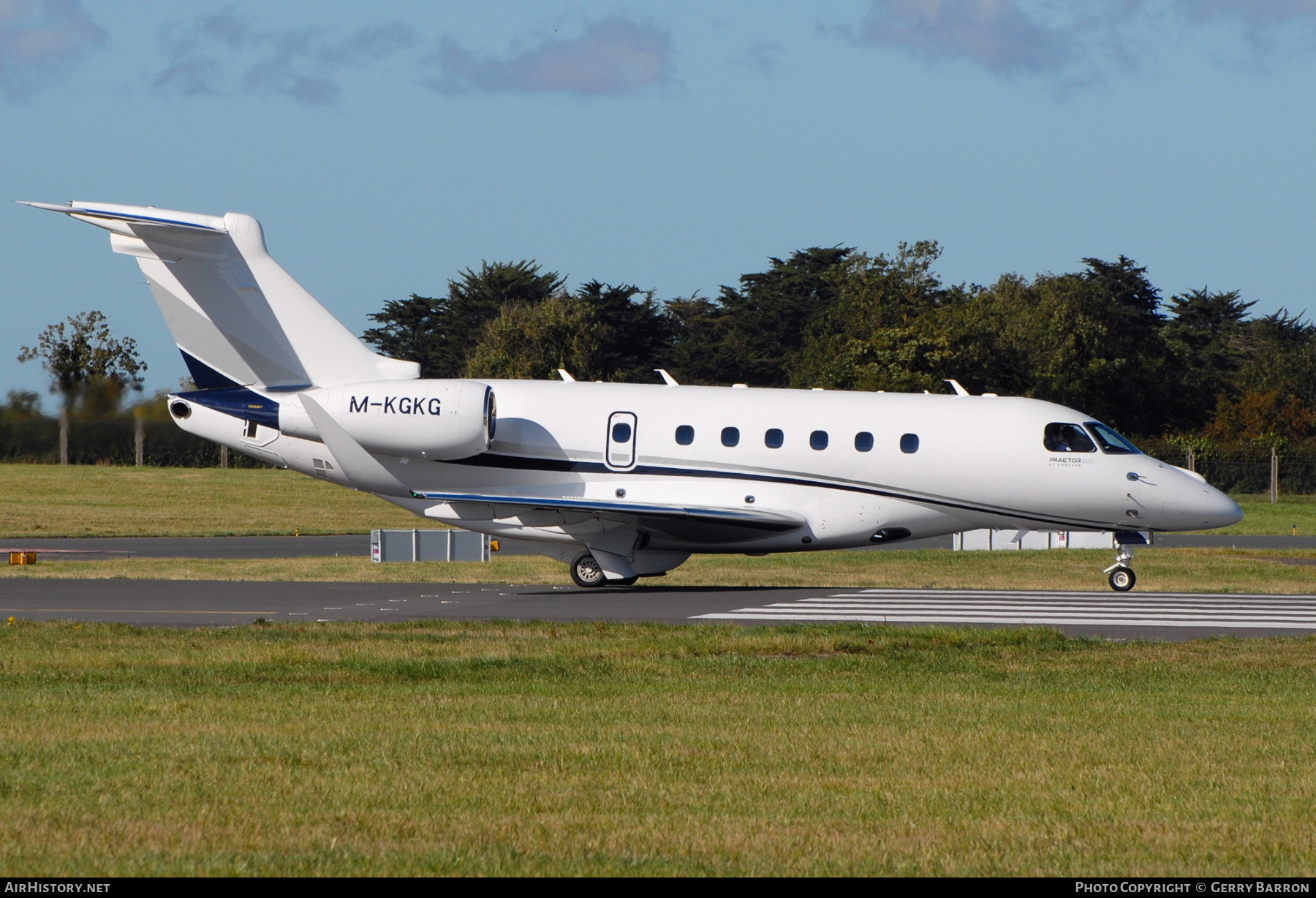 Aircraft Photo of M-KGKG | Embraer EMB-550 Praetor 600 | AirHistory.net #493617