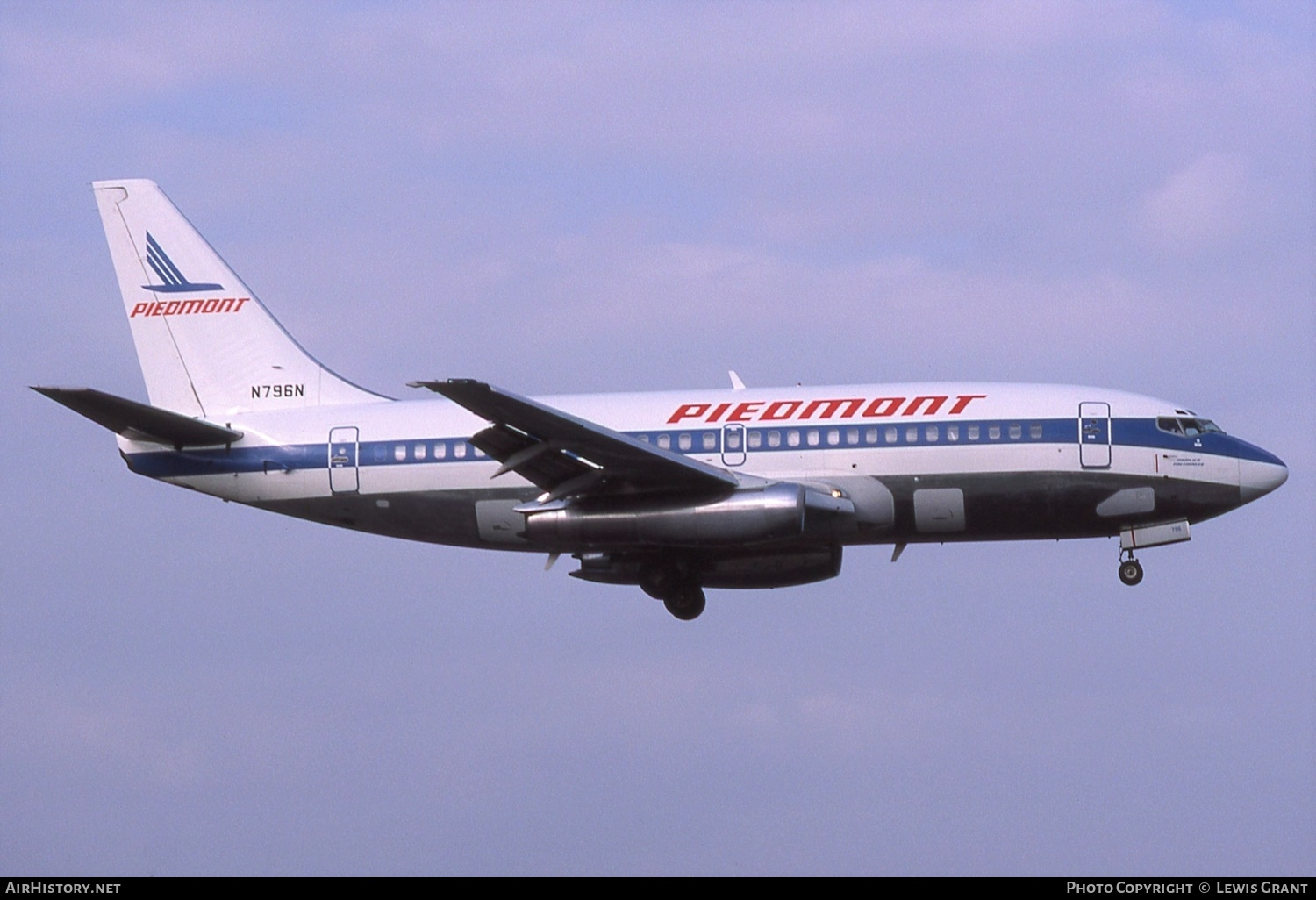 Aircraft Photo of N796N | Boeing 737-201/Adv | Piedmont Airlines | AirHistory.net #493690
