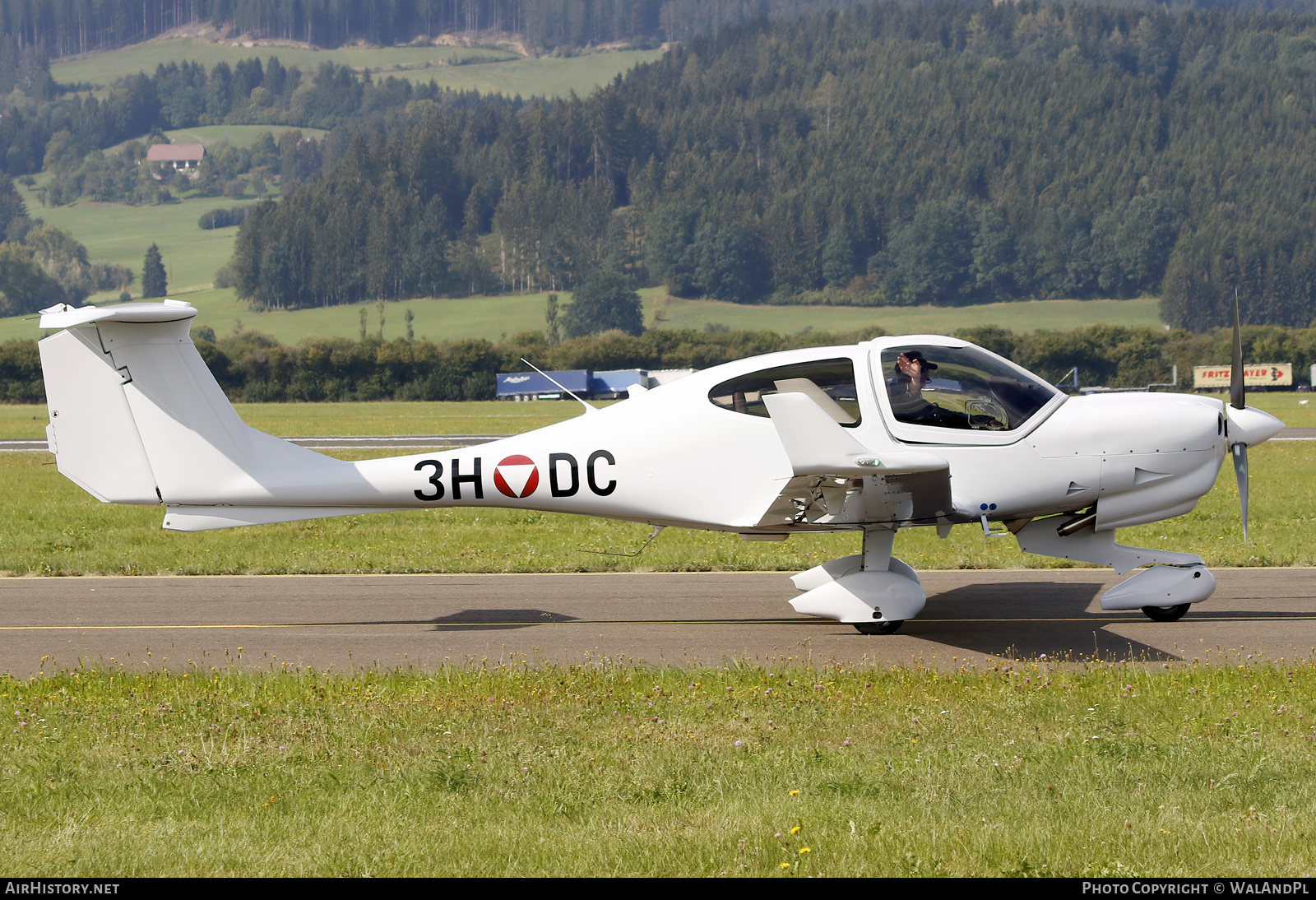 Aircraft Photo of 3H-DC | Diamond DA40 NG Diamond Star | Austria - Air Force | AirHistory.net #493723