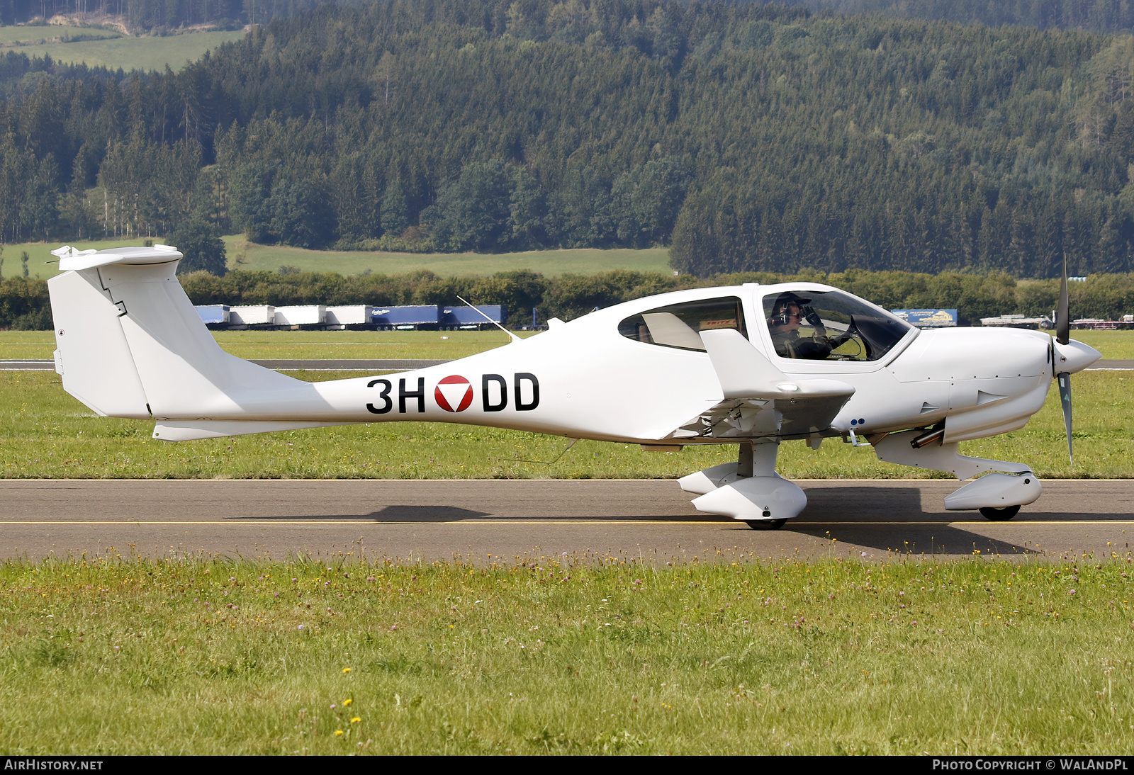 Aircraft Photo of 3H-DD | Diamond DA40 NG Diamond Star | Austria - Air Force | AirHistory.net #493730