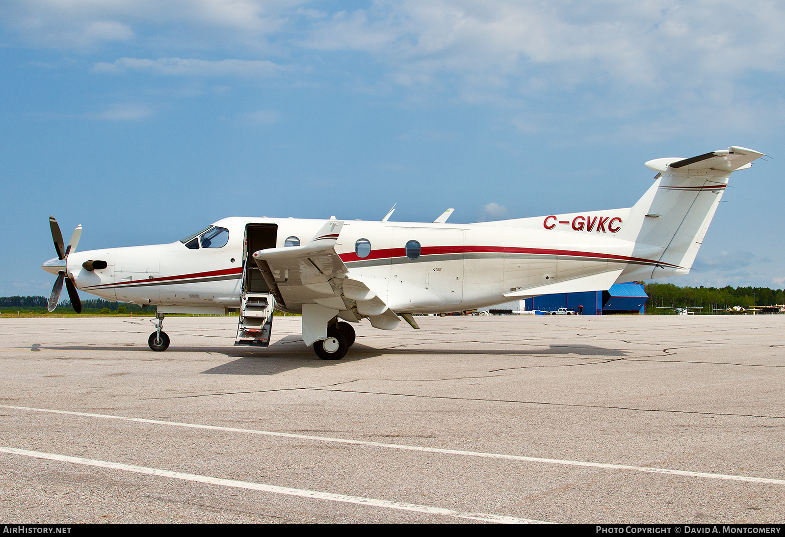 Aircraft Photo of C-GVKC | Pilatus PC-12/45 | AirHistory.net #493763