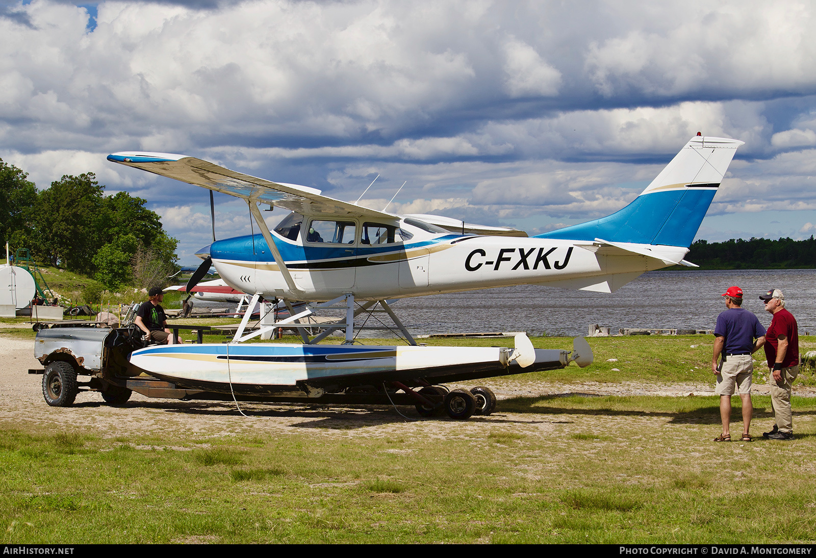 Aircraft Photo of C-FXKJ | Cessna 182L | AirHistory.net #493774