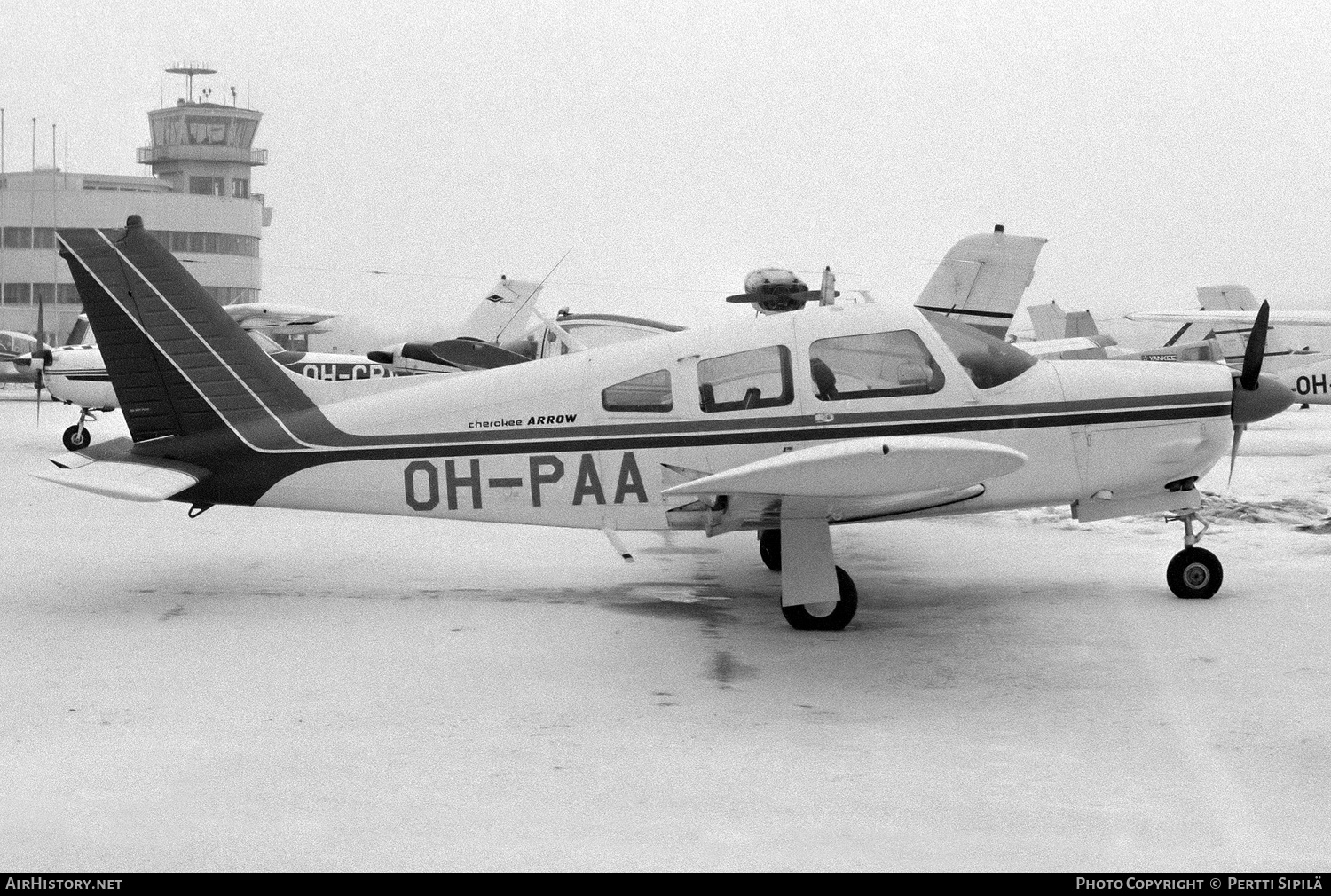 Aircraft Photo of OH-PAA | Piper PA-28R-200 Cherokee Arrow II | AirHistory.net #493847