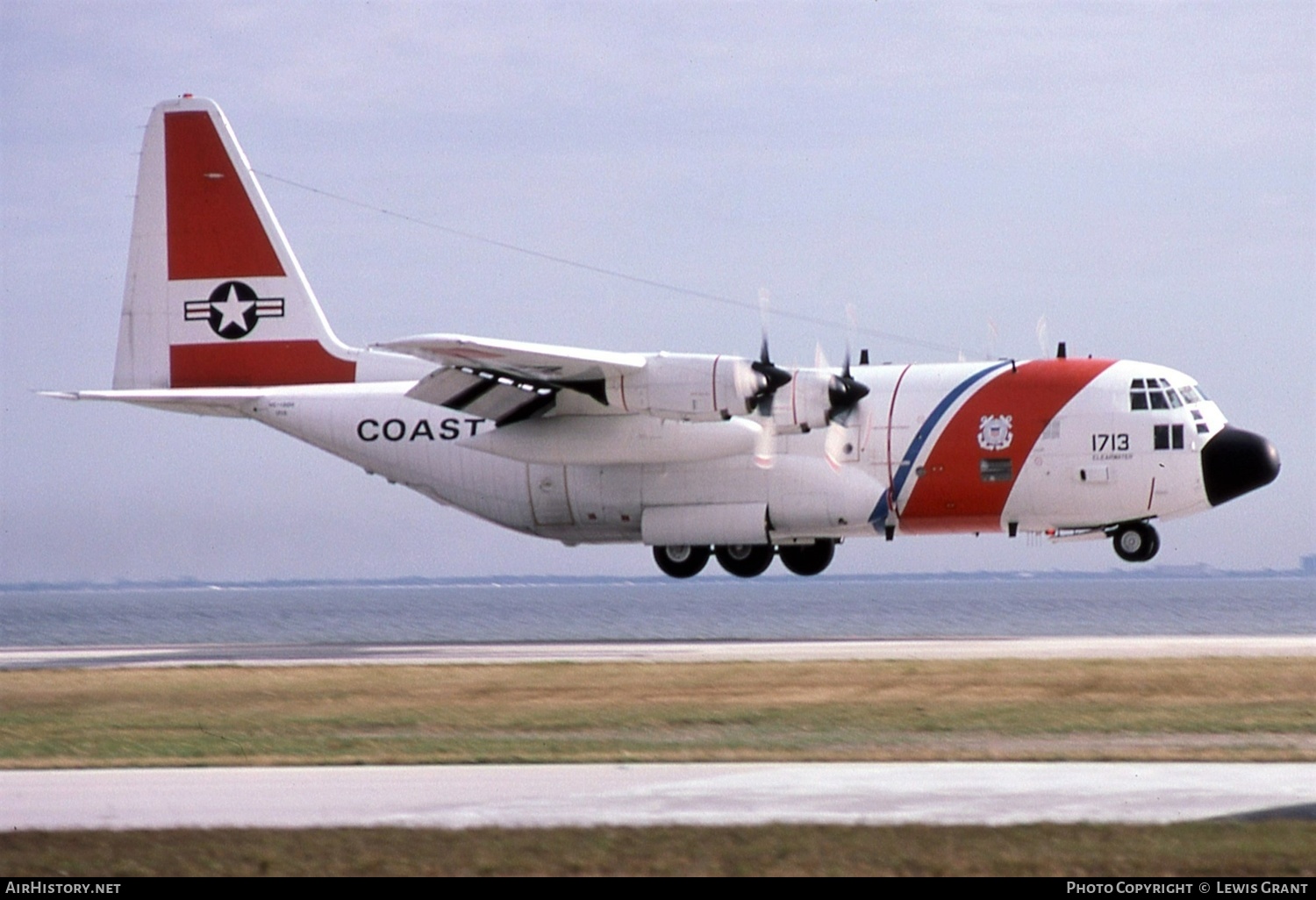 Aircraft Photo of 1713 | Lockheed HC-130H Hercules (L-382) | USA - Coast Guard | AirHistory.net #493854
