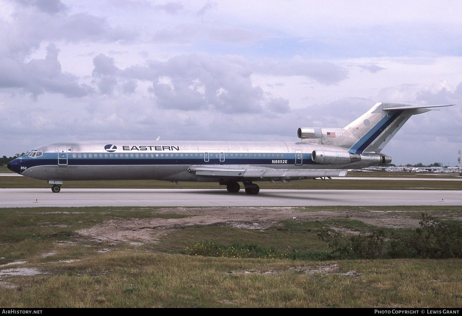Aircraft Photo of N8852E | Boeing 727-225 | Eastern Air Lines | AirHistory.net #493860