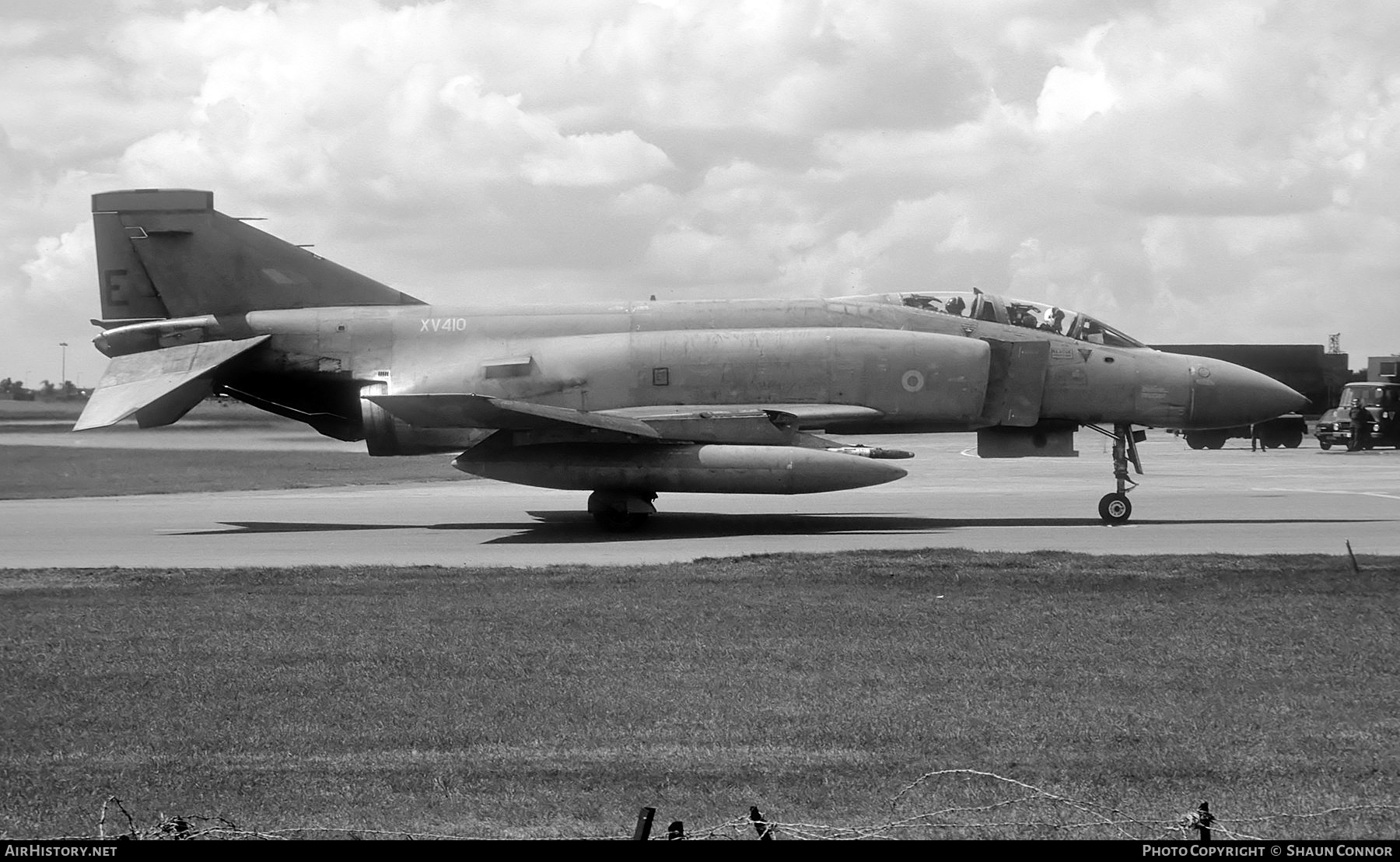 Aircraft Photo of XV410 | McDonnell Douglas F-4M Phantom FGR2 | UK - Air Force | AirHistory.net #493873