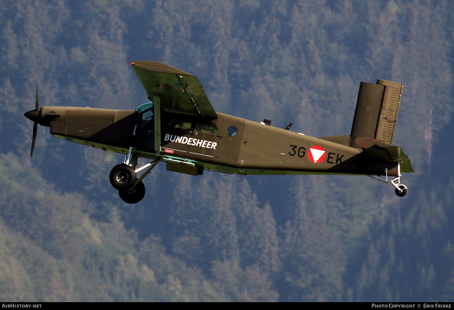 Aircraft Photo of 3G-EK | Pilatus PC-6/B2-H2 Turbo Porter | Austria - Air Force | AirHistory.net #493885