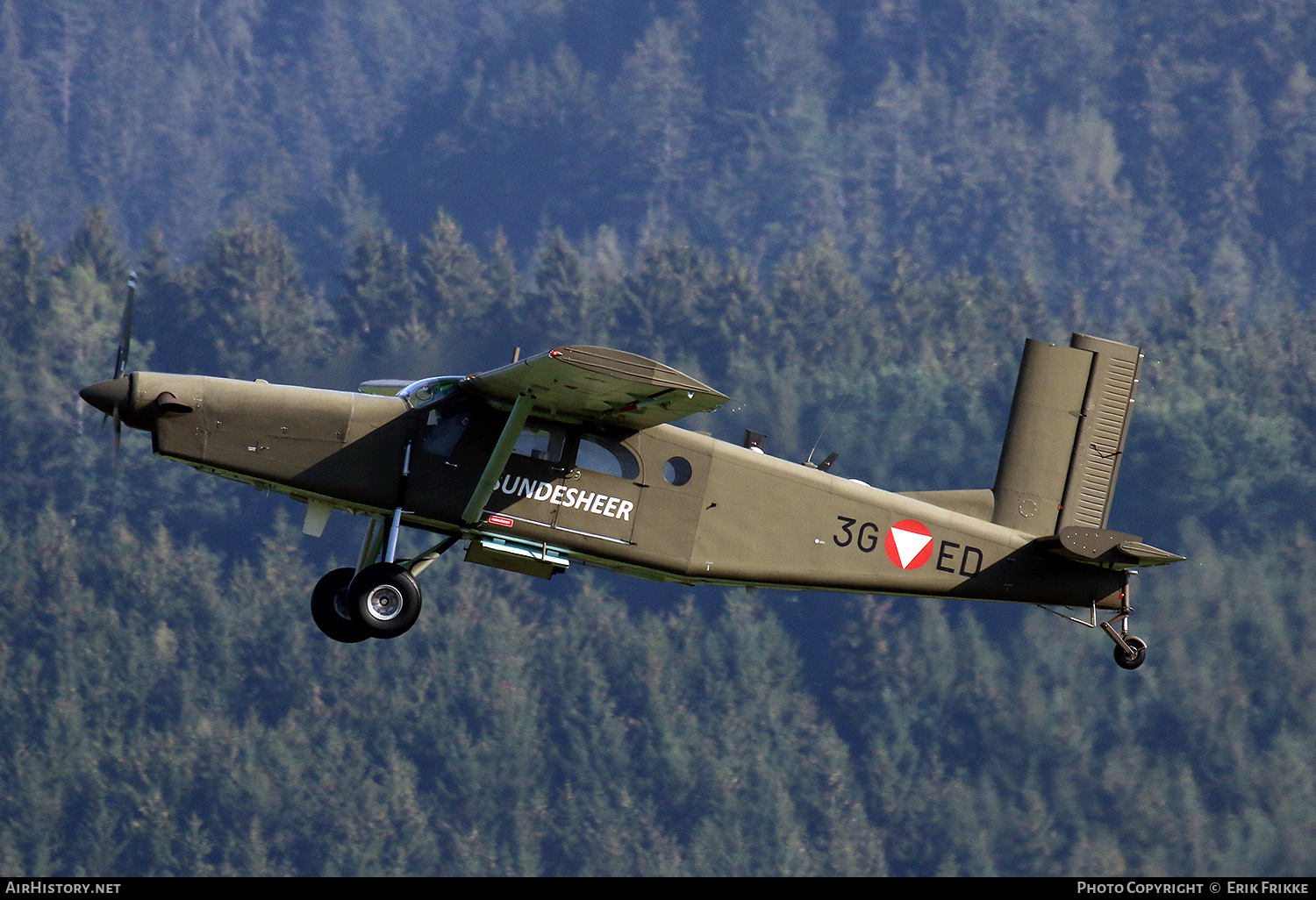 Aircraft Photo of 3G-ED | Pilatus PC-6/B2-H2 Turbo Porter | Austria - Air Force | AirHistory.net #493889