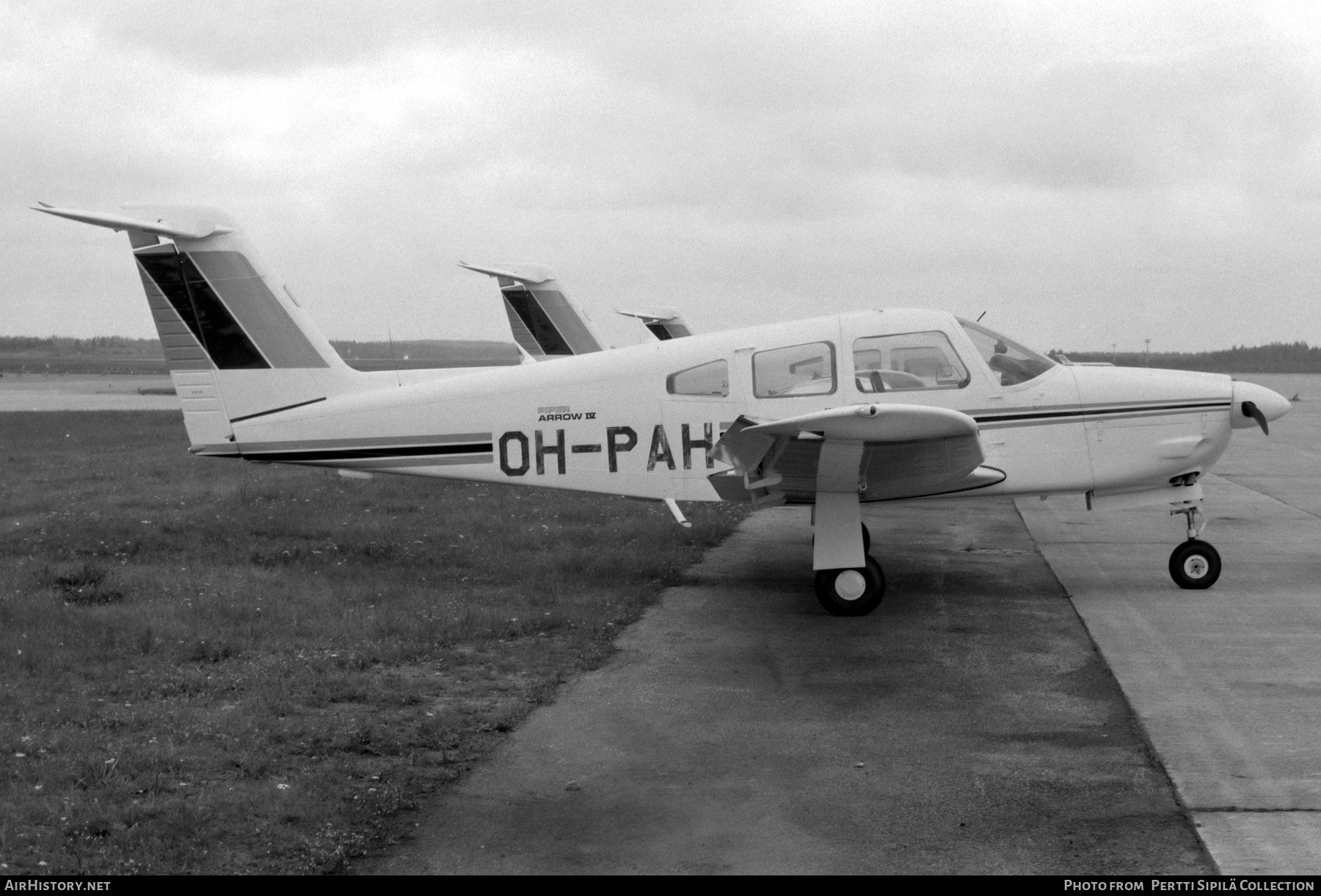 Aircraft Photo of OH-PAH | Piper PA-28RT-201 Arrow IV | AirHistory.net #493931