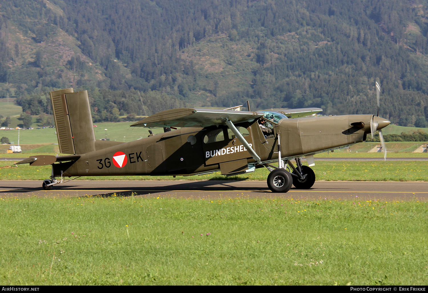 Aircraft Photo of 3G-EK | Pilatus PC-6/B2-H2 Turbo Porter | Austria - Air Force | AirHistory.net #494009