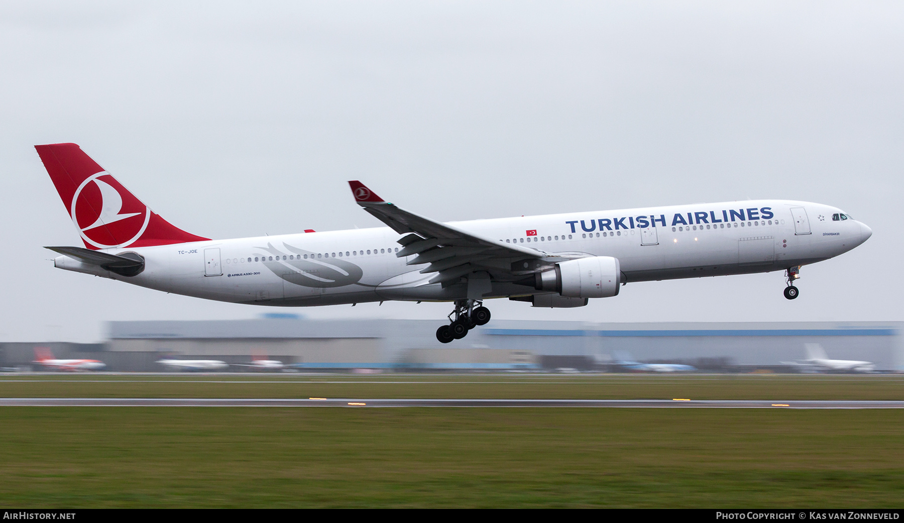 Aircraft Photo of TC-JOE | Airbus A330-303 | Turkish Airlines | AirHistory.net #494022