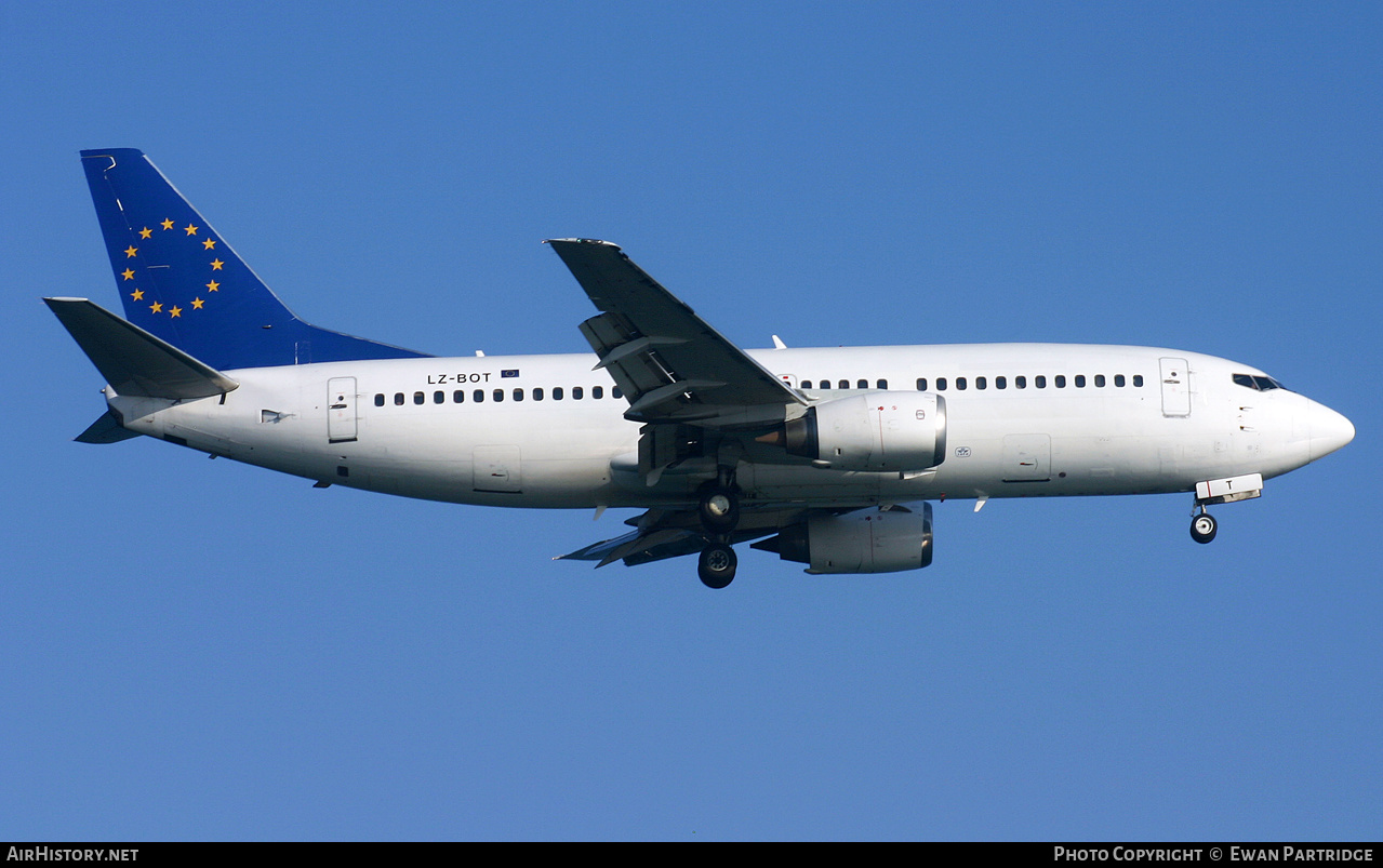 Aircraft Photo of LZ-BOT | Boeing 737-322 | Bul Air | AirHistory.net #494294