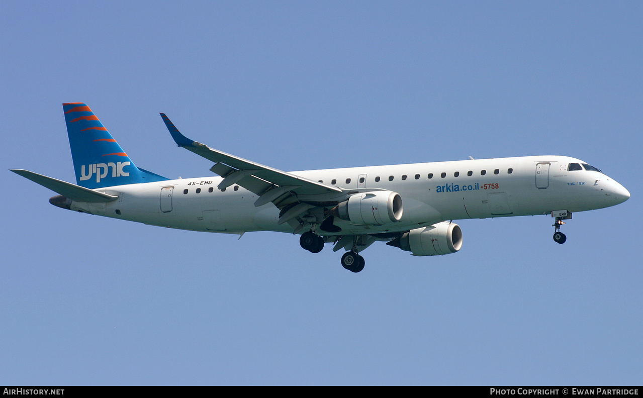 Aircraft Photo of 4X-EMD | Embraer 190AR (ERJ-190-100IGW) | Arkia Israeli Airlines | AirHistory.net #494357