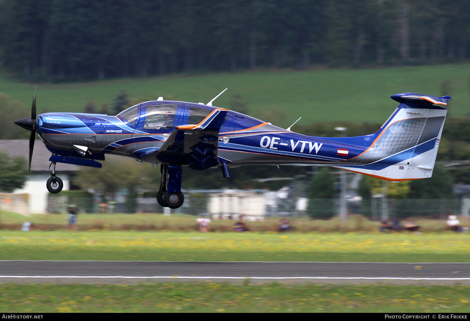 Aircraft Photo of OE-VTW | Diamond DA50 RG | AirHistory.net #494361