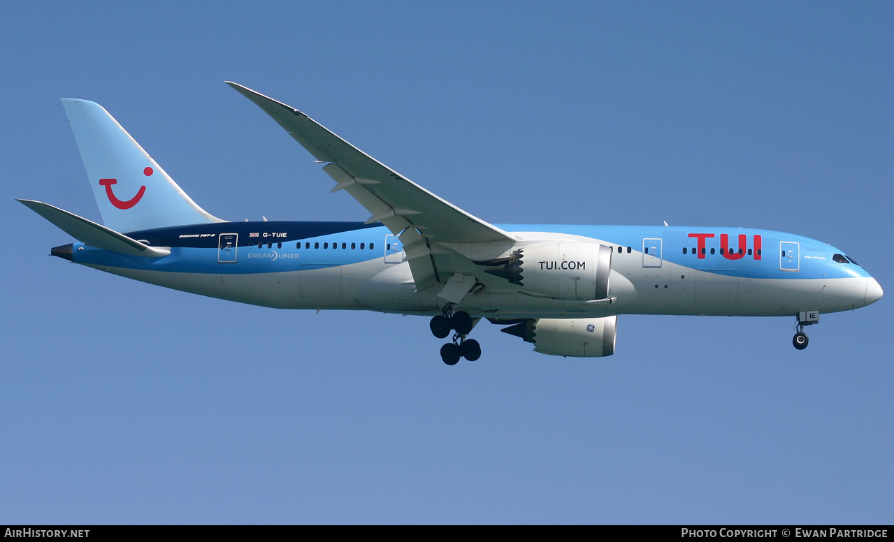 Aircraft Photo of G-TUIE | Boeing 787-8 Dreamliner | TUI | AirHistory.net #494387