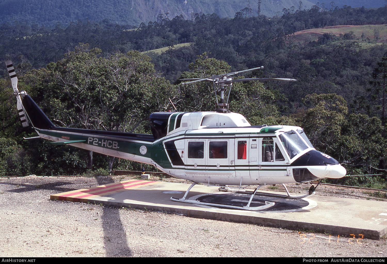 Aircraft Photo of P2-HCB | Bell 212 Twin Two-Twelve | Hevilift | AirHistory.net #494460