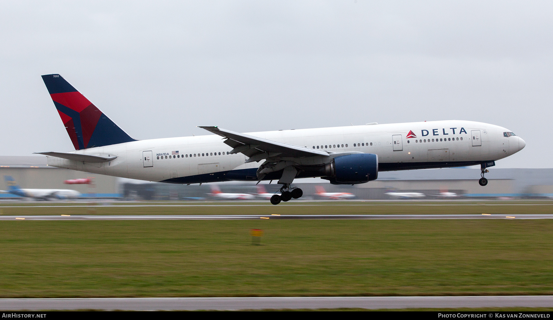 Aircraft Photo of N861DA | Boeing 777-232/ER | Delta Air Lines | AirHistory.net #494471