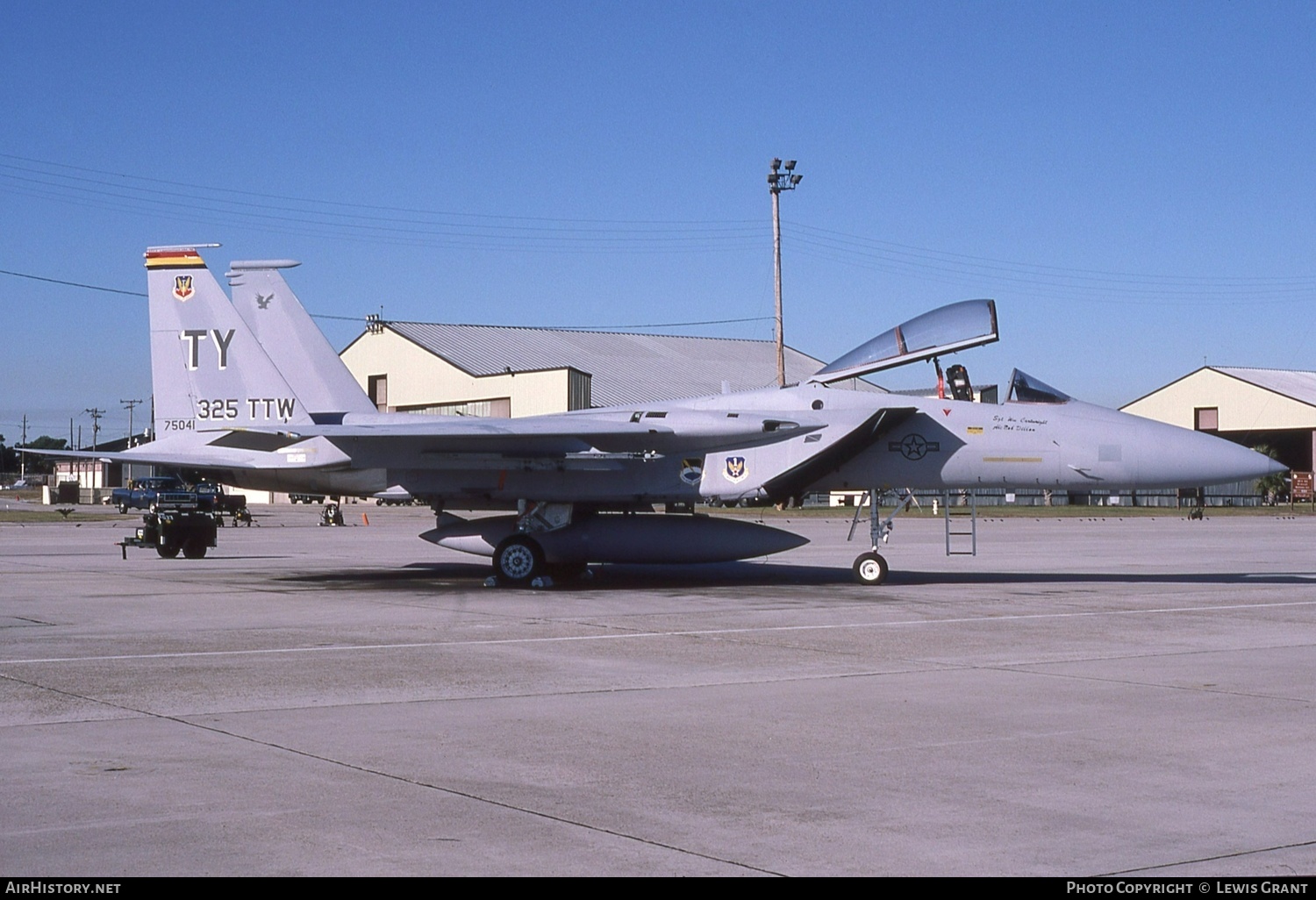 Aircraft Photo of 75-0041 / 75041 | McDonnell Douglas F-15A Eagle | USA - Air Force | AirHistory.net #494493