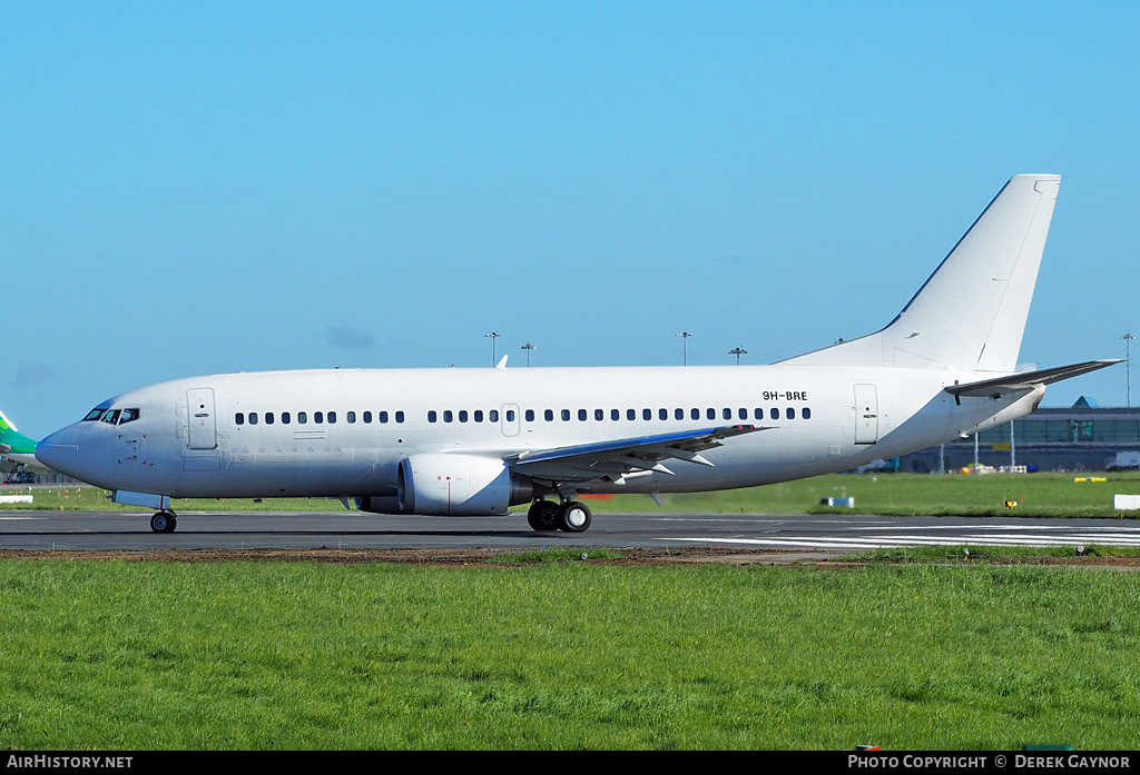 Aircraft Photo of 9H-BRE | Boeing 737-3Y0(QC) | AirHistory.net #494505