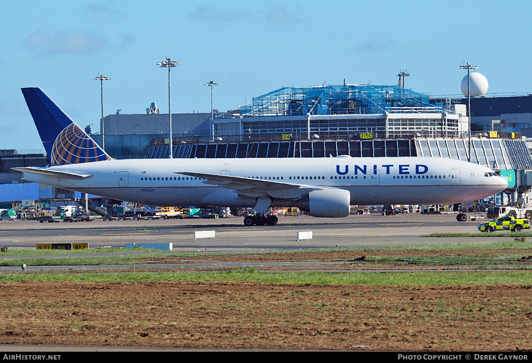 Aircraft Photo of N215UA | Boeing 777-222/ER | United Airlines | AirHistory.net #494506