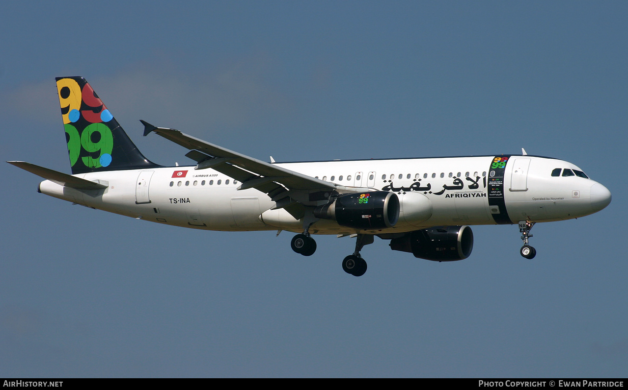 Aircraft Photo of TS-INA | Airbus A320-214 | Afriqiyah Airways | AirHistory.net #494649