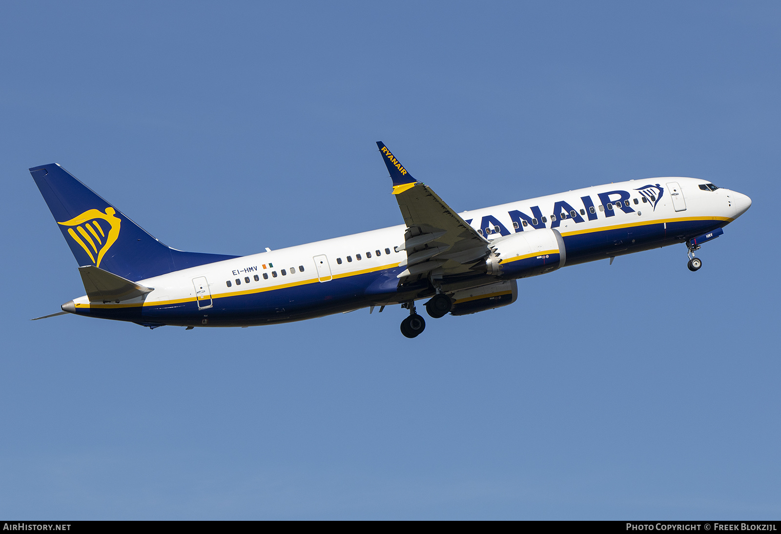 Aircraft Photo of EI-HMV | Boeing 737-8200 Max 200 | Ryanair | AirHistory.net #494837