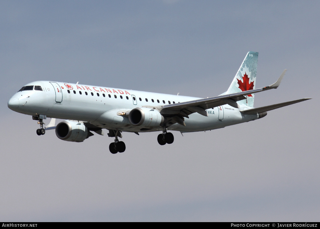 Aircraft Photo of C-FHKA | Embraer 190AR (ERJ-190-100IGW) | Air Canada | AirHistory.net #494844