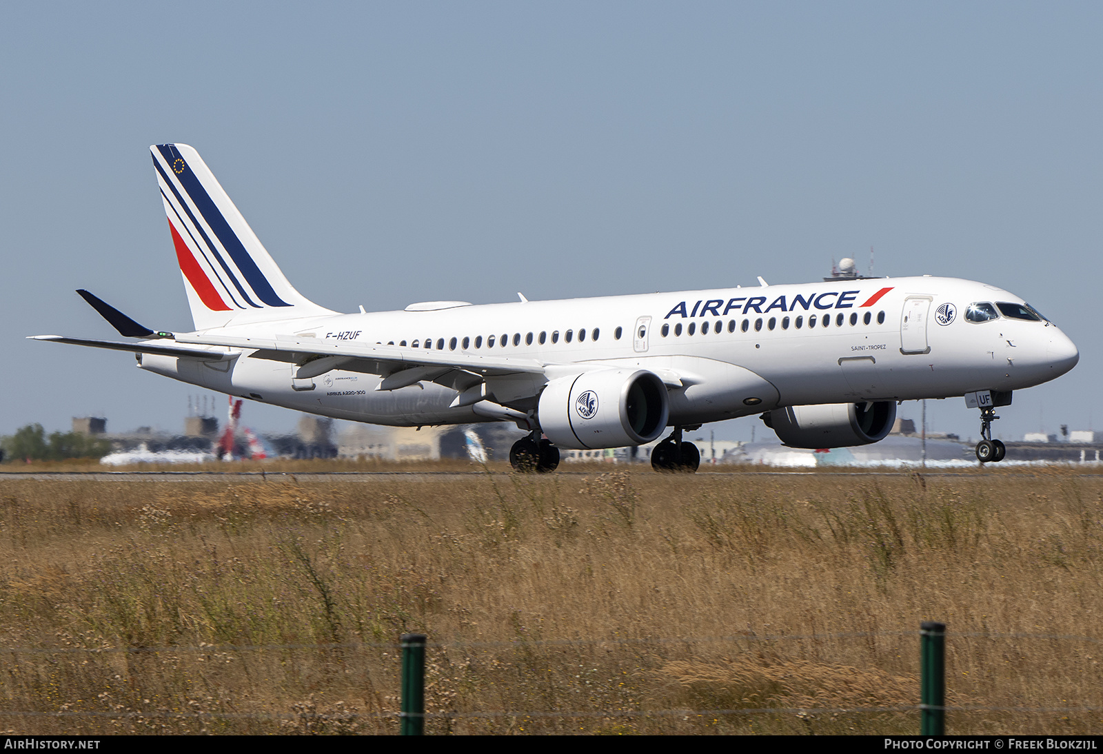 Aircraft Photo of F-HZUF | Airbus A220-371 (BD-500-1A11) | Air France | AirHistory.net #494885