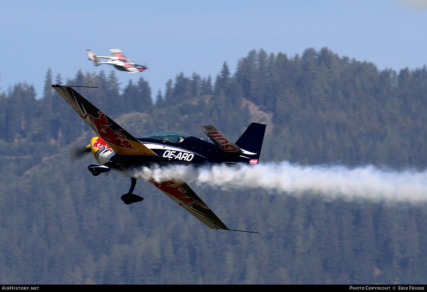 Aircraft Photo of OE-ARO | Extra EA-300LC | Red Bull | AirHistory.net #494889