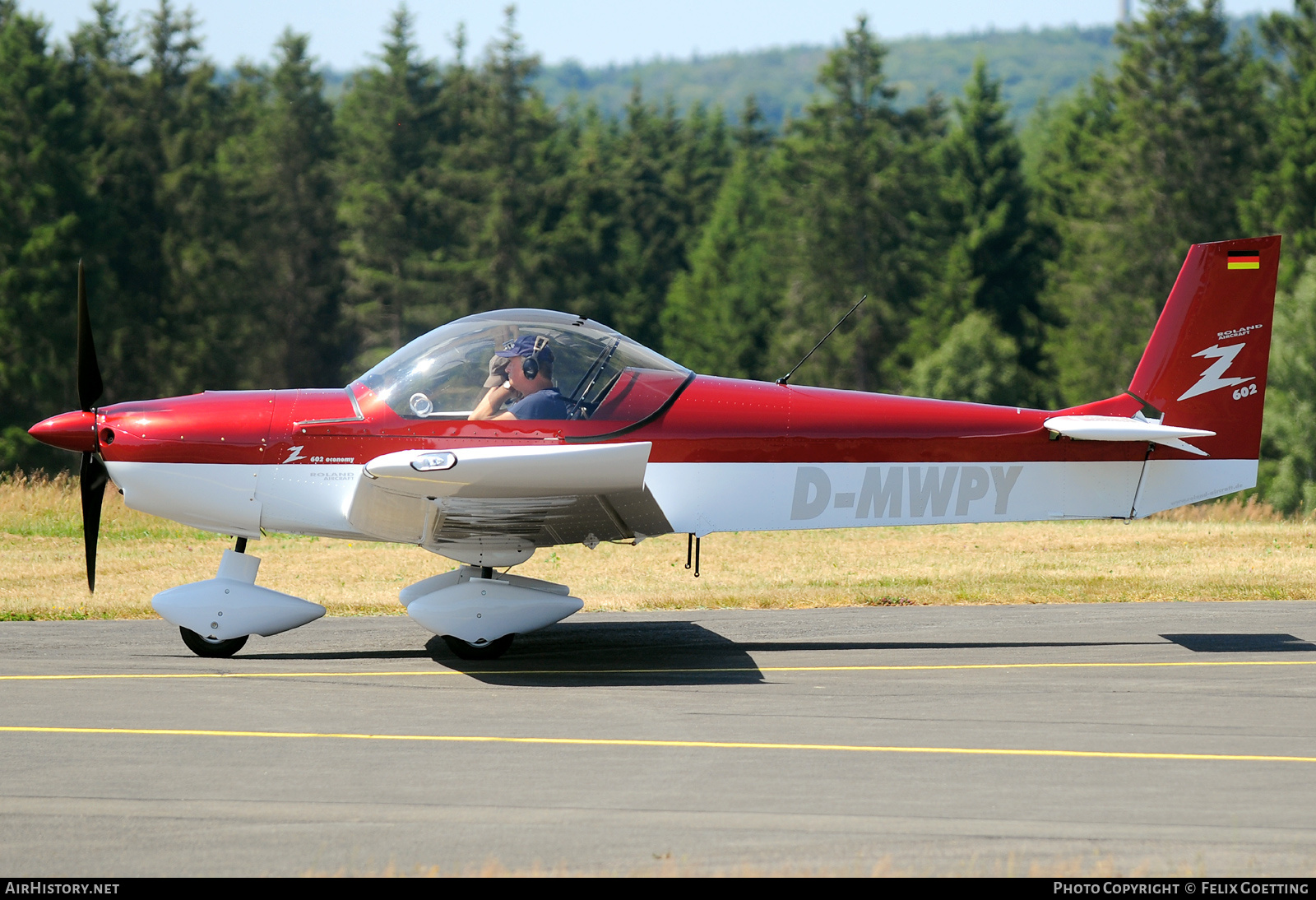 Aircraft Photo of D-MWPY | Roland Z-602economy Zodiac | AirHistory.net #494957