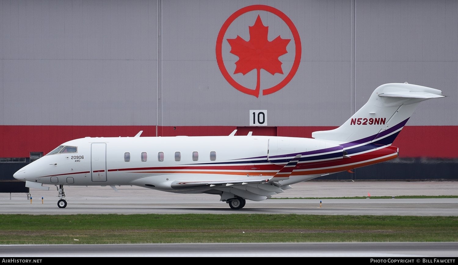 Aircraft Photo of N529NN | Bombardier Challenger 350 (BD-100-1A10) | AirHistory.net #495004