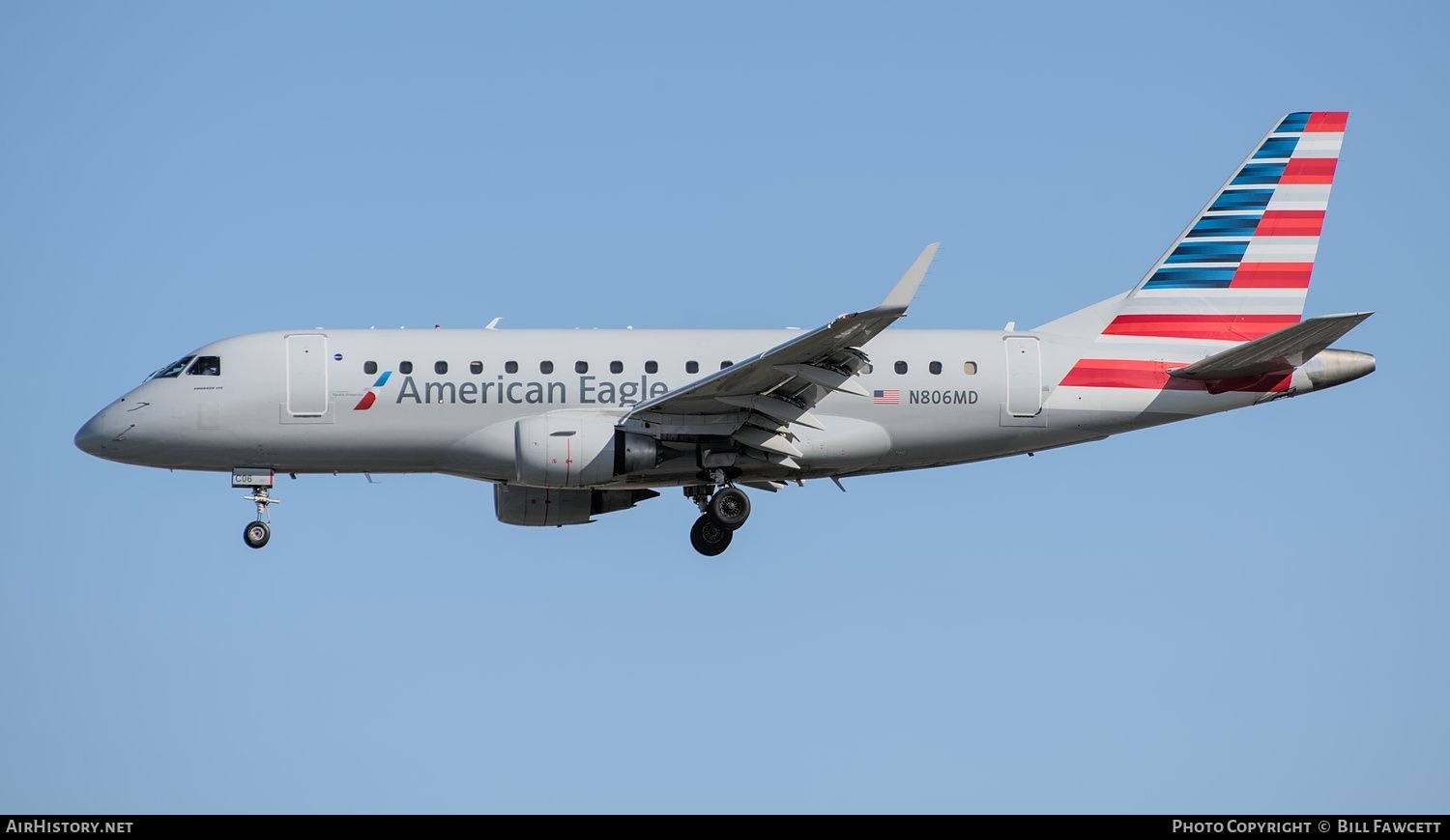 Aircraft Photo of N806MD | Embraer 170SU (ERJ-170-100SU) | American Airlines | AirHistory.net #495013