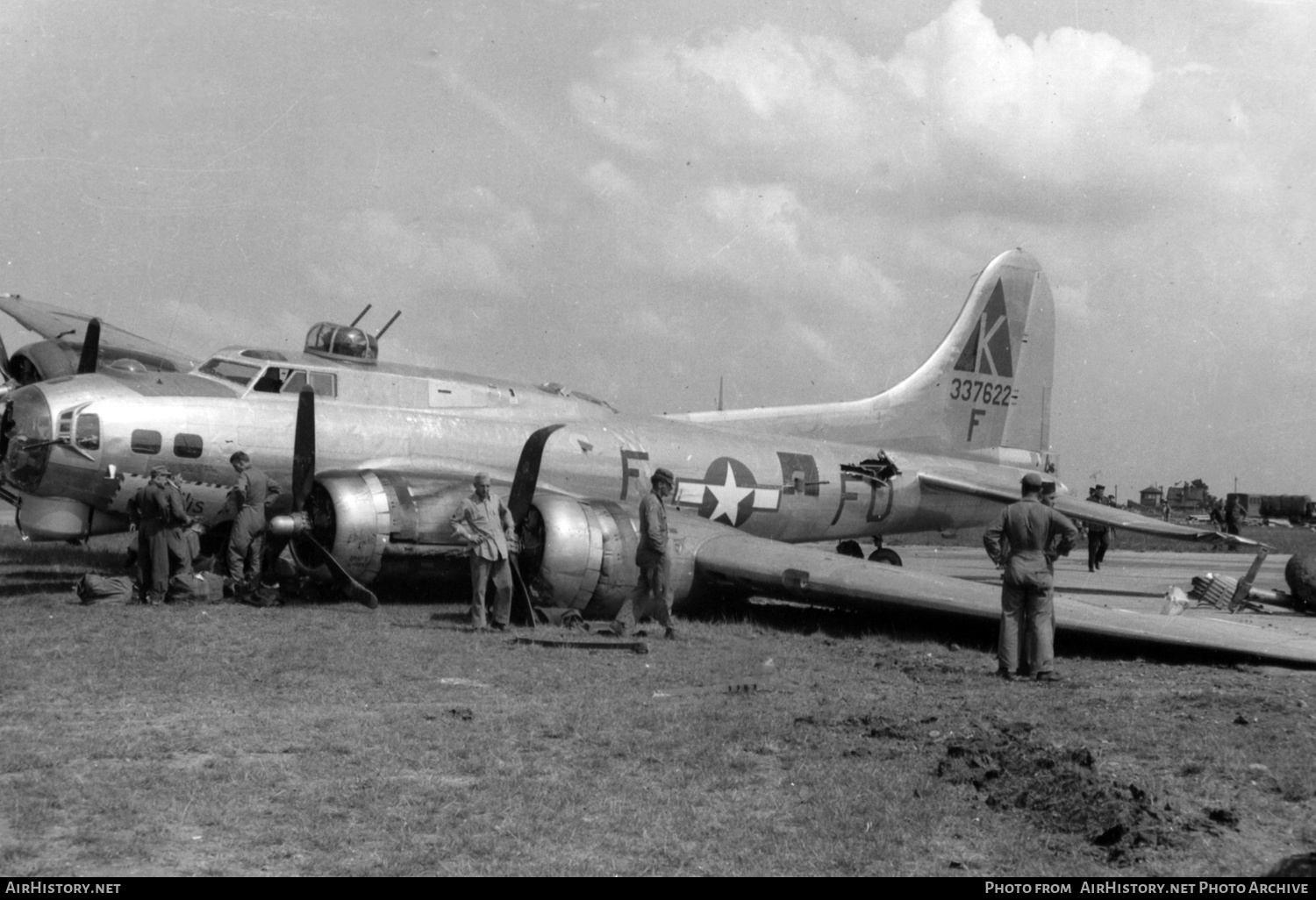 Aircraft Photo of 43-37622 / 337622 | Boeing B-17G Flying Fortress | USA - Air Force | AirHistory.net #495023