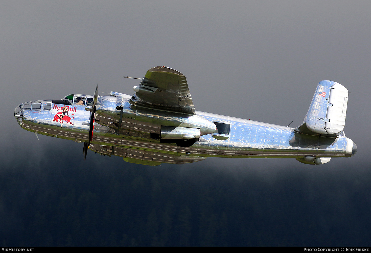 Aircraft Photo of N6123C | North American B-25J Mitchell | Red Bull | AirHistory.net #495038