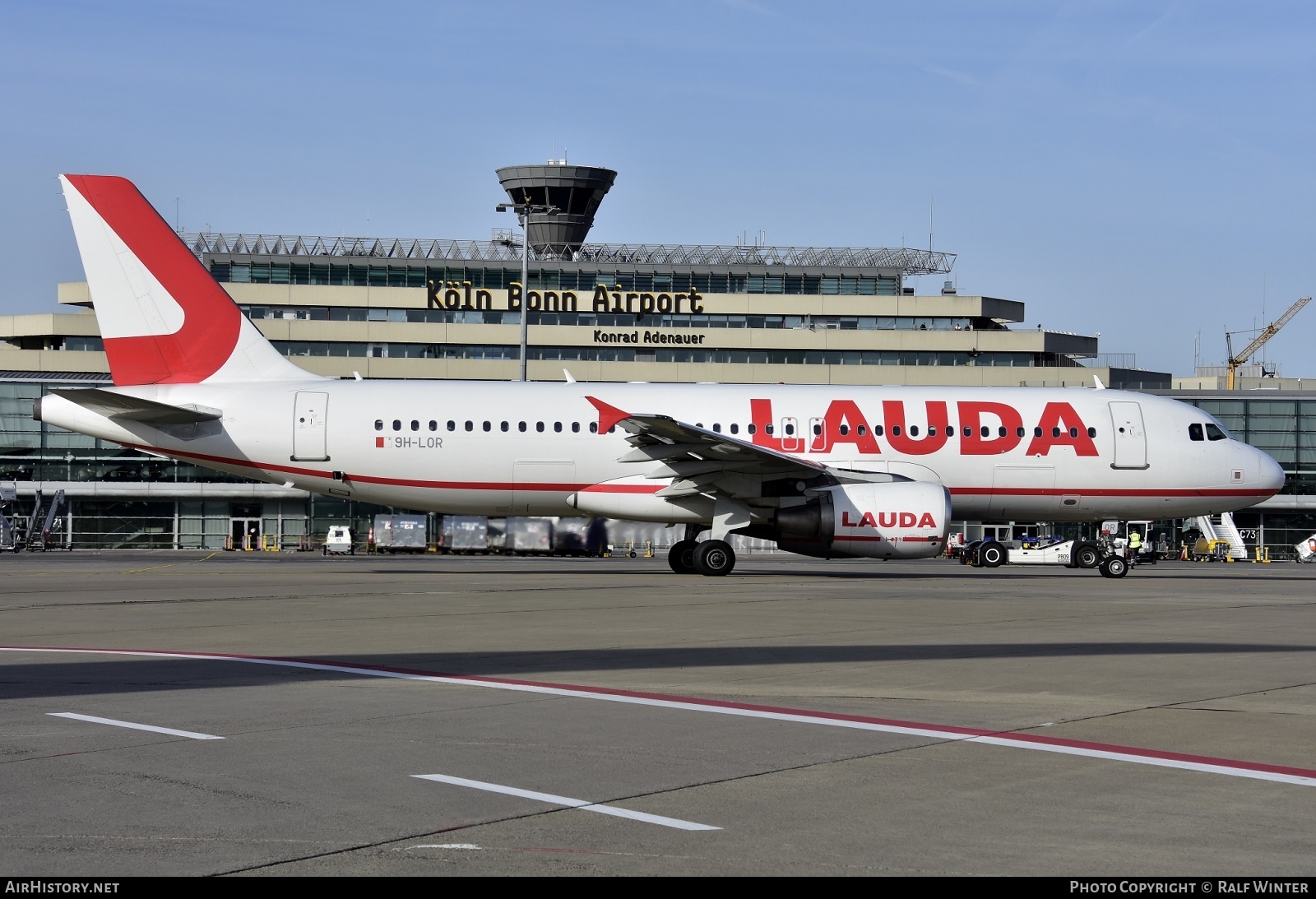 Aircraft Photo of 9H-LOR | Airbus A320-214 | Lauda | AirHistory.net #495114