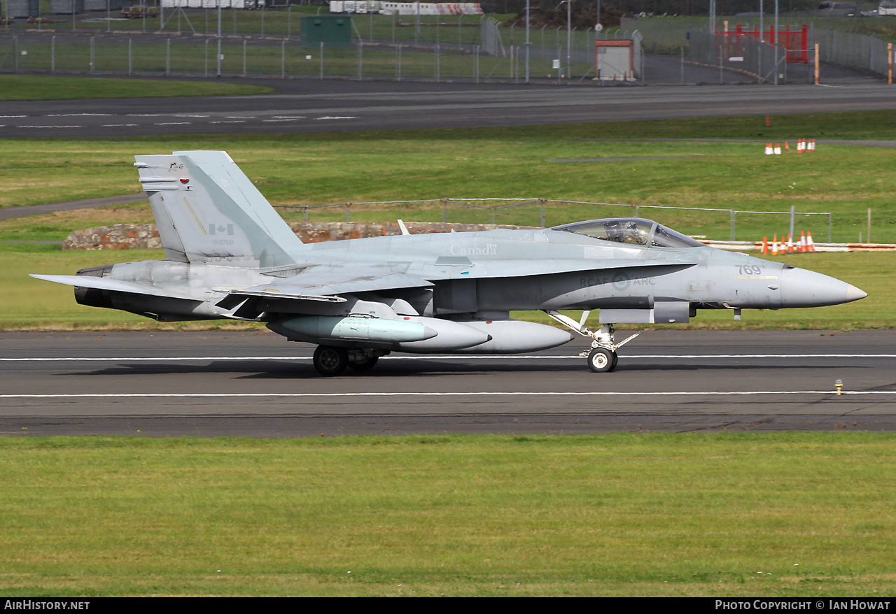 Aircraft Photo of 188769 | McDonnell Douglas CF-188 Hornet | Canada - Air Force | AirHistory.net #495206