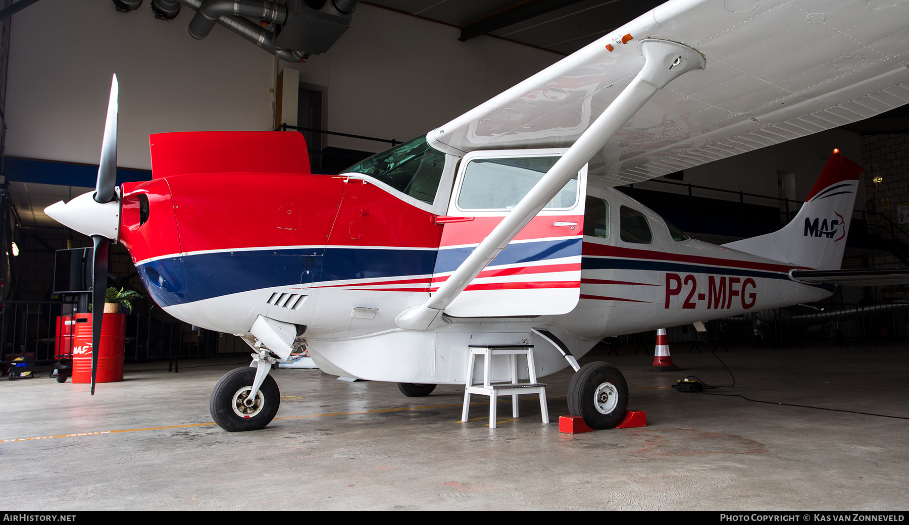 Aircraft Photo of P2-MFG | Cessna TU206F Turbo Stationair | Missionary Aviation Fellowship - MAF | AirHistory.net #495215
