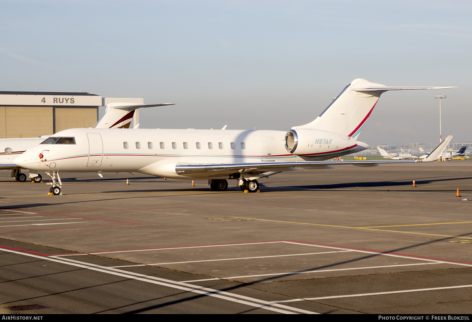 Aircraft Photo of N97AK | Bombardier Global 5000 (BD-700-1A11) | AirHistory.net #495273
