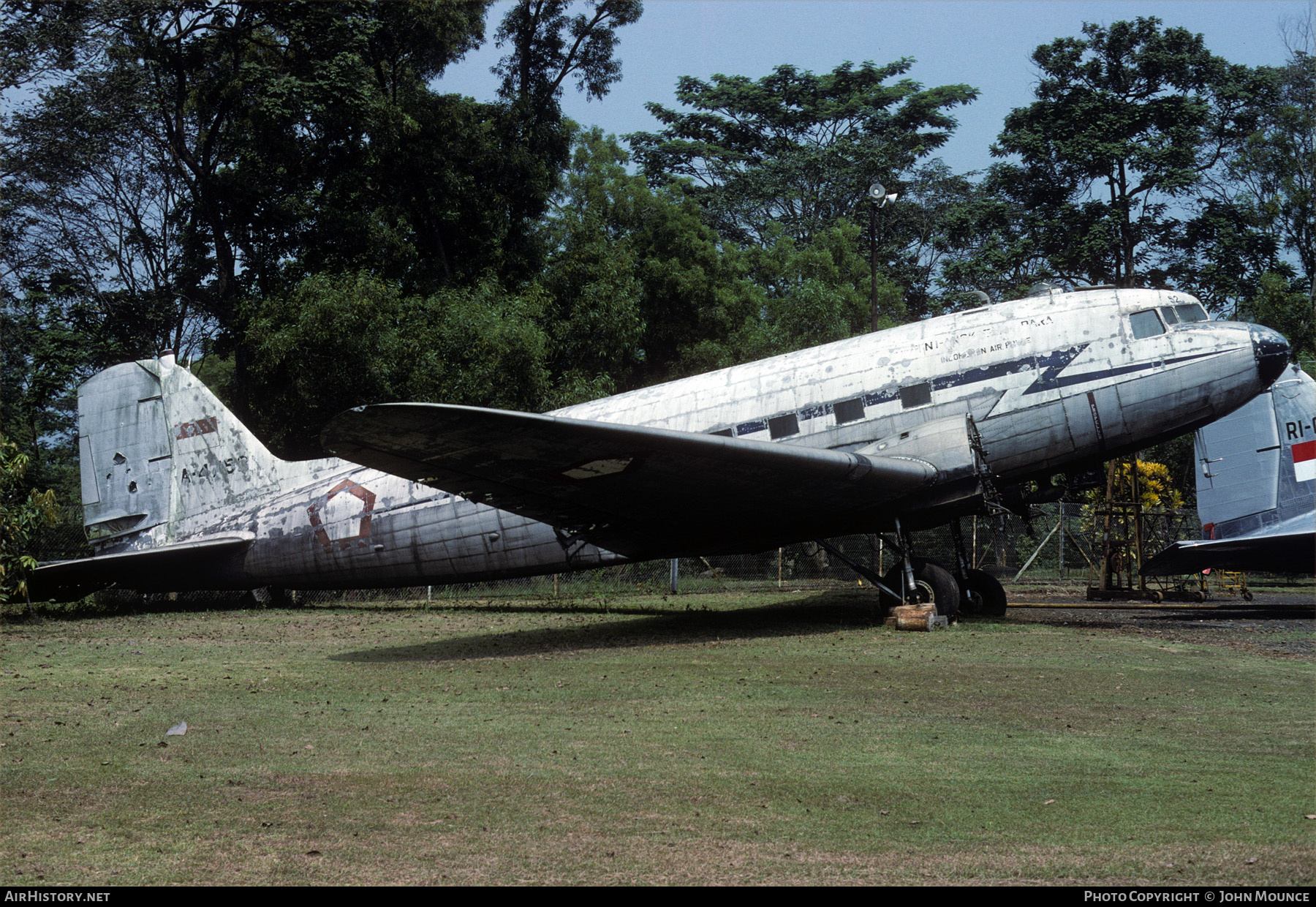 Aircraft Photo of A-4752 | Douglas C-47A Dakota | Indonesia - Air Force | AirHistory.net #495328