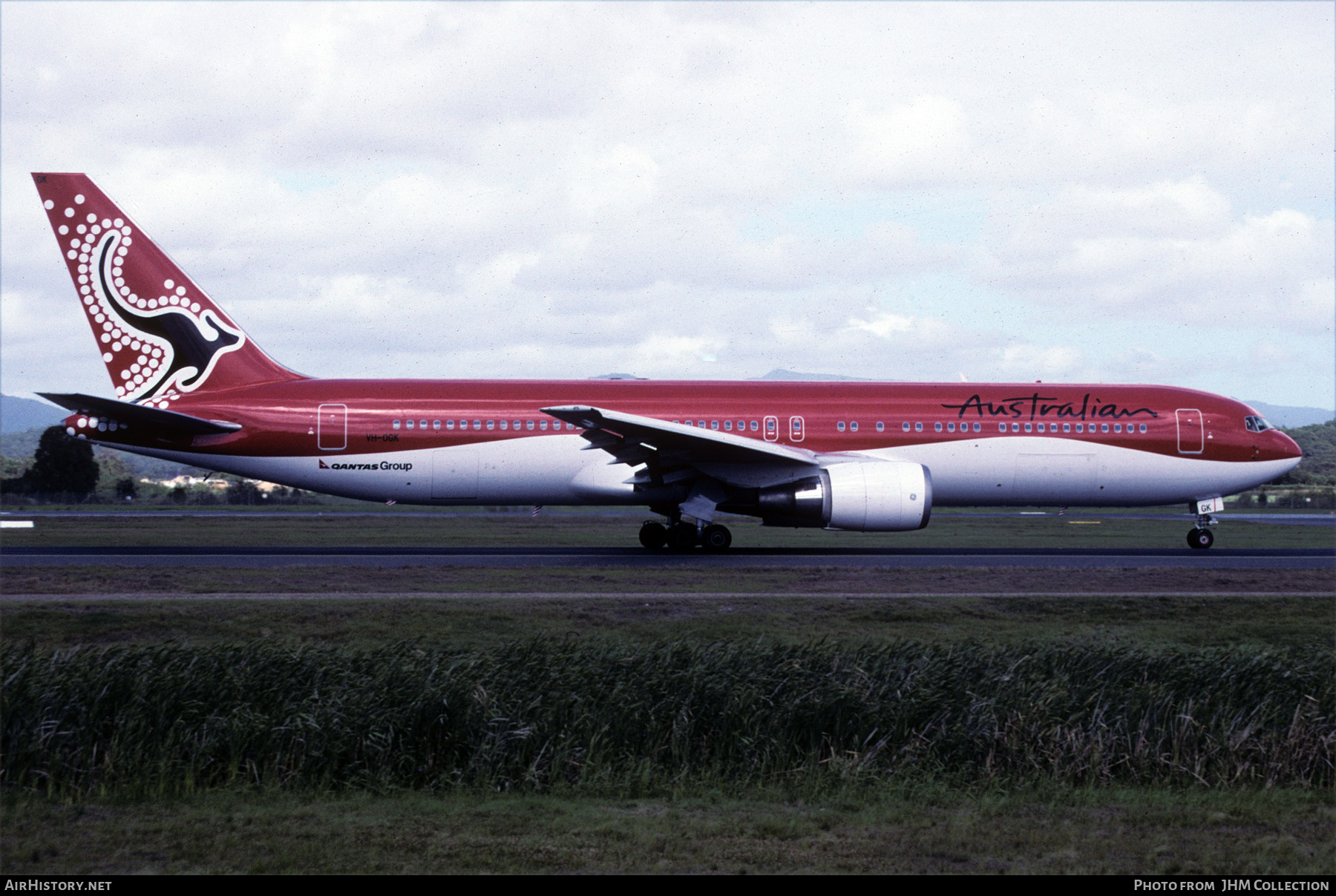 Aircraft Photo of VH-OGK | Boeing 767-338/ER | Australian Airlines | AirHistory.net #495345