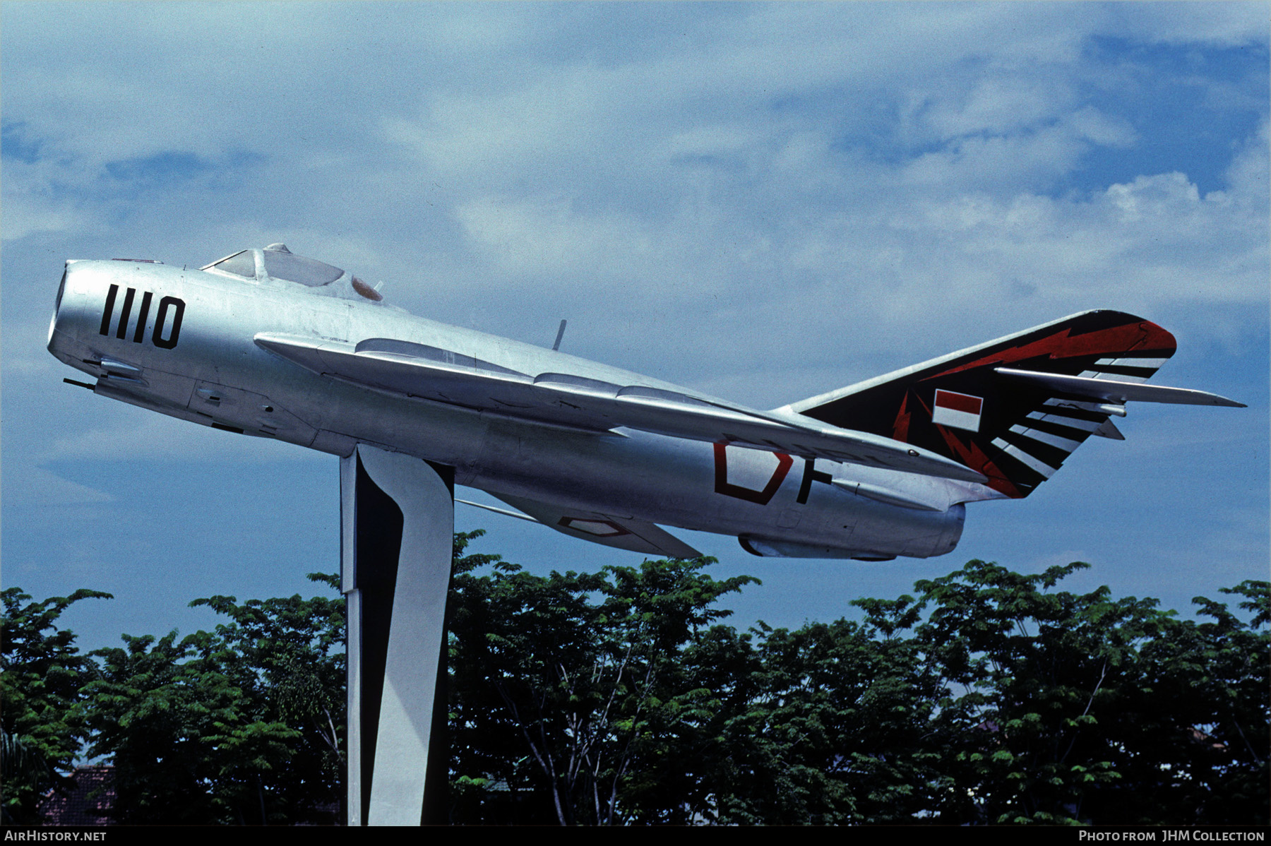 Aircraft Photo of F-1110 | Mikoyan-Gurevich MiG-17F | Indonesia - Air Force | AirHistory.net #495356