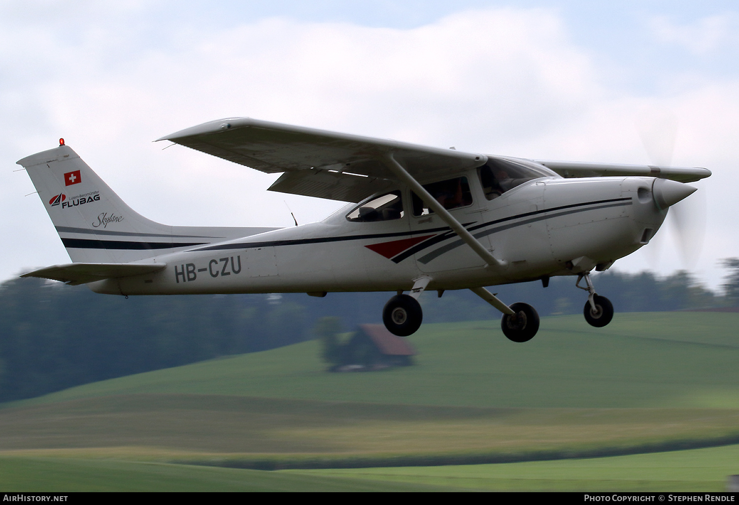 Aircraft Photo of HB-CZU | Cessna 182S Skylane | Flubag Flugbetriebs | AirHistory.net #495454