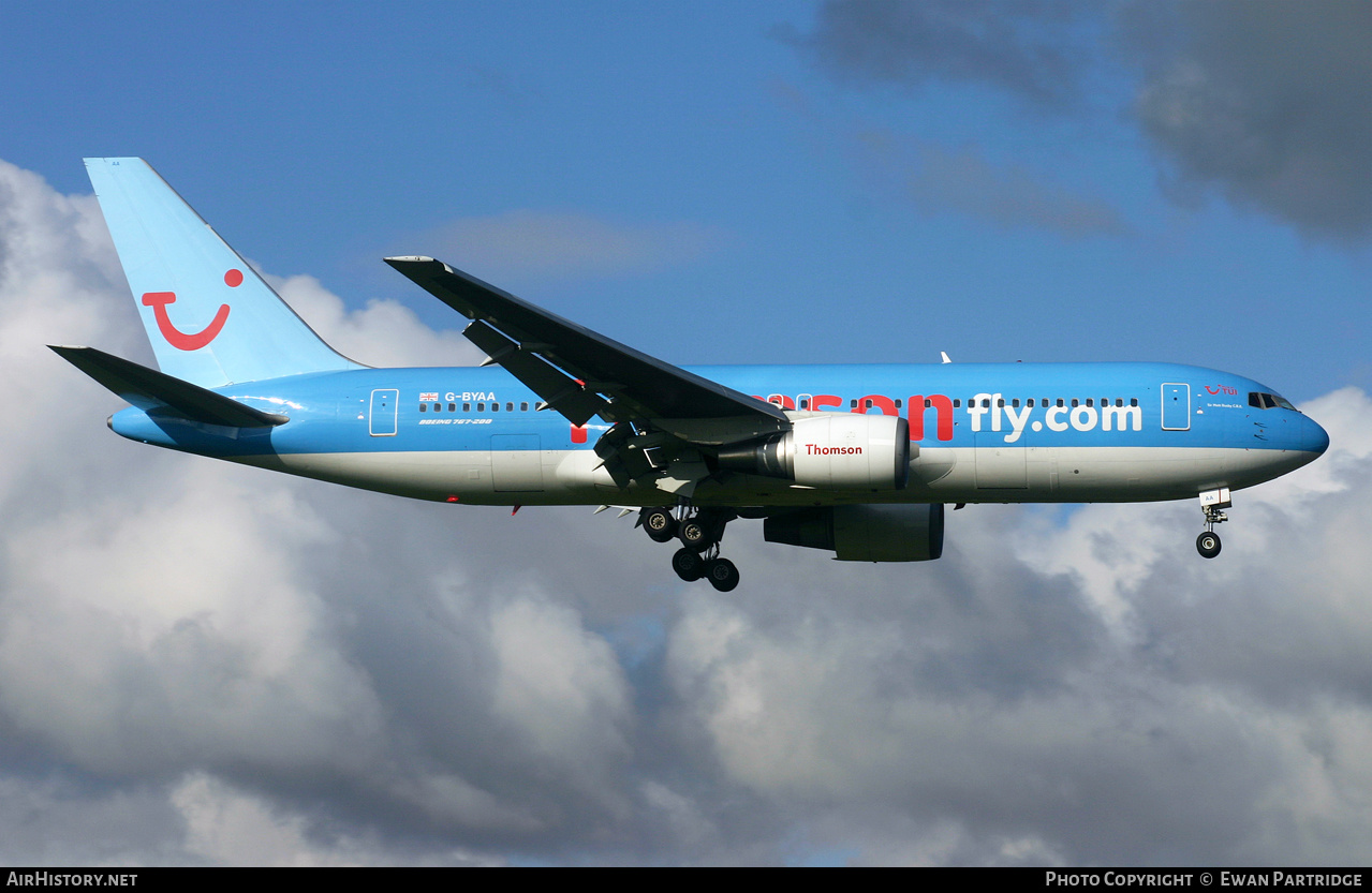 Aircraft Photo of G-BYAA | Boeing 767-204/ER | Thomsonfly | AirHistory.net #495511