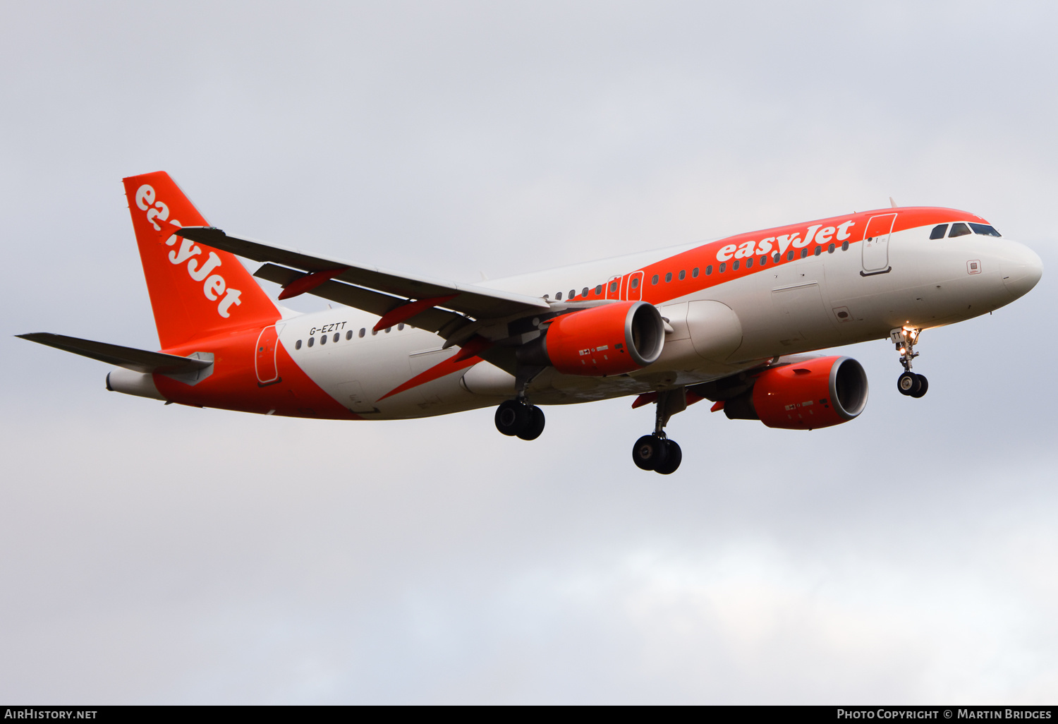 Aircraft Photo of G-EZTT | Airbus A320-214 | EasyJet | AirHistory.net #495532