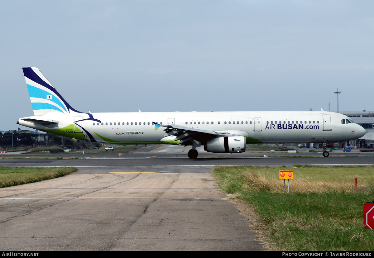 Aircraft Photo of HL7729 | Airbus A321-231 | Air Busan | AirHistory.net #495578