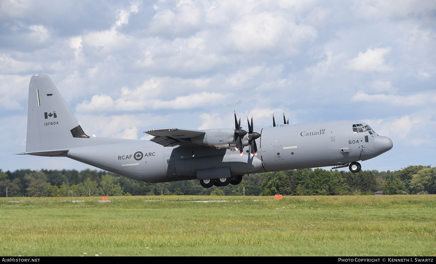 Aircraft Photo of 130604 | Lockheed Martin CC-130J-30 Hercules | Canada - Air Force | AirHistory.net #495612