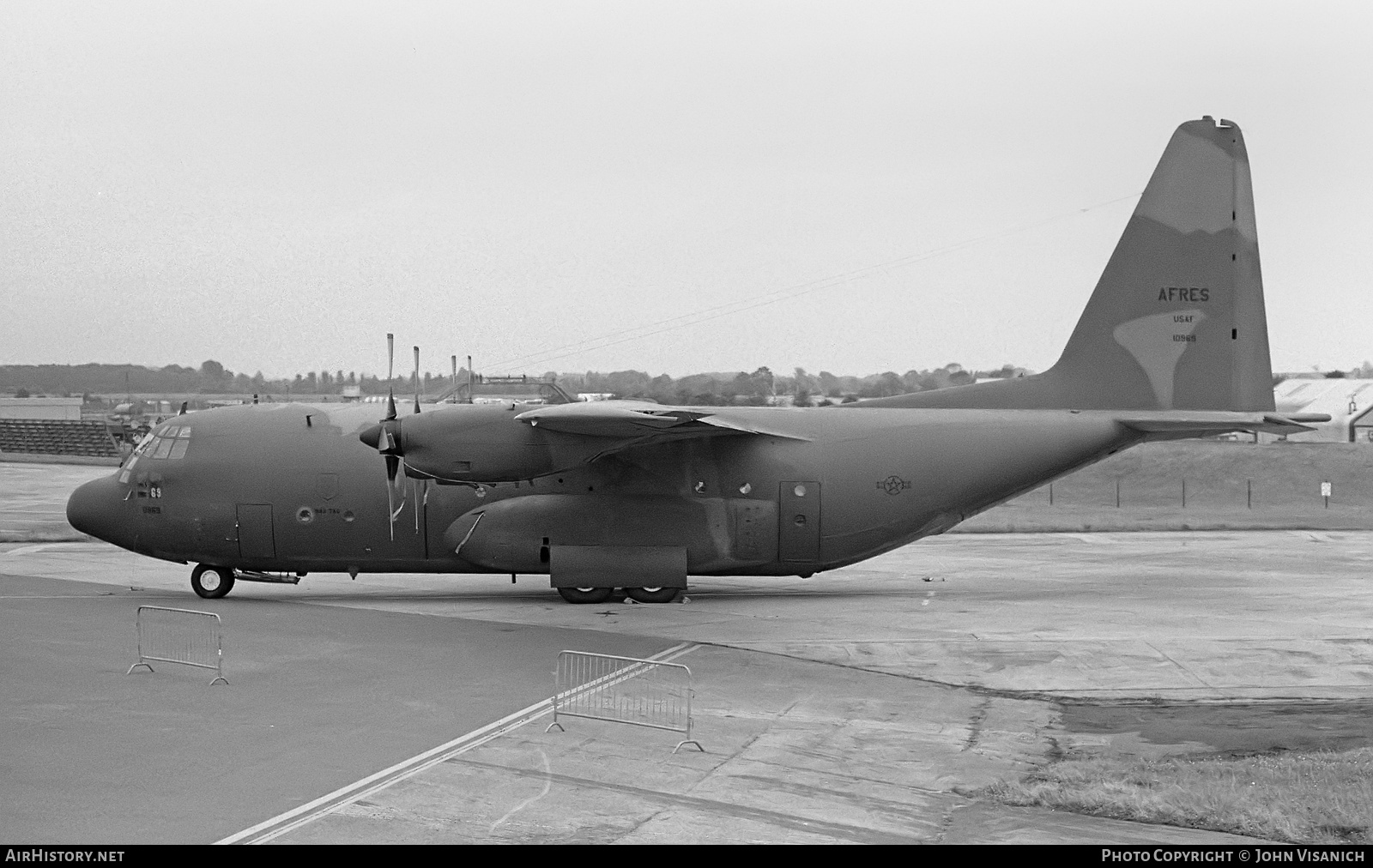 Aircraft Photo of 61-0969 / 10969 | Lockheed C-130B Hercules (L-282) | USA - Air Force | AirHistory.net #495640