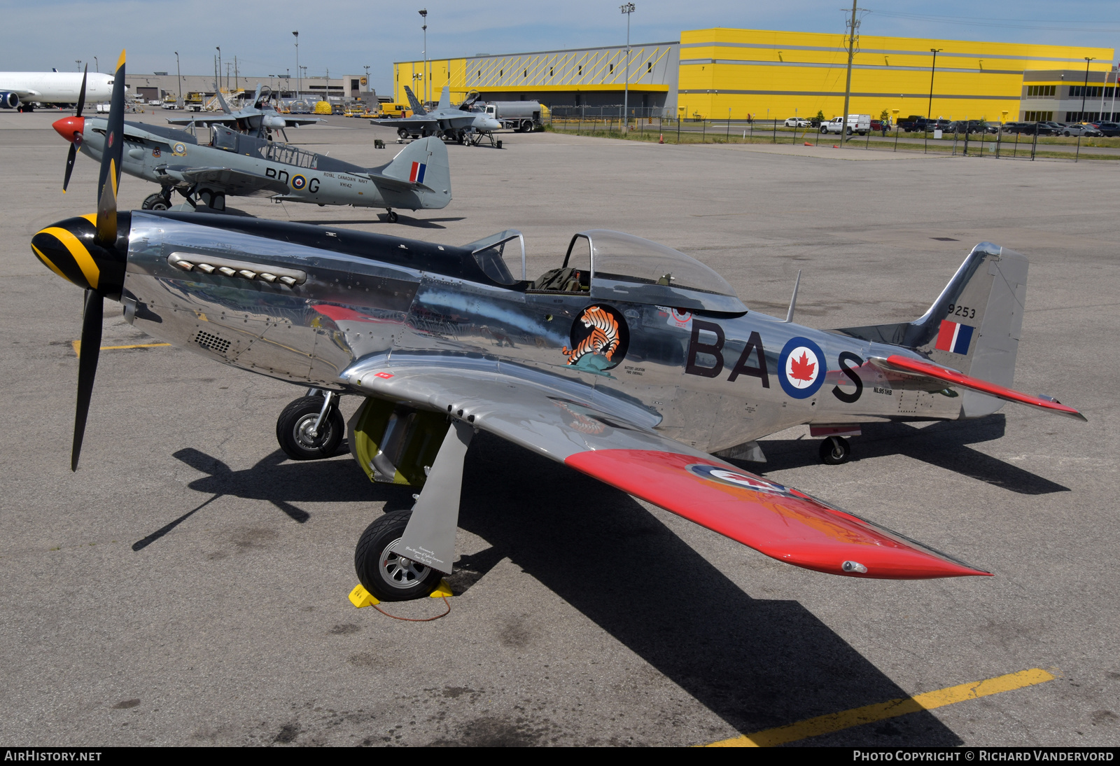 Aircraft Photo of NL951HB / 9253 | North American P-51D Mustang | Canada - Air Force | AirHistory.net #495752