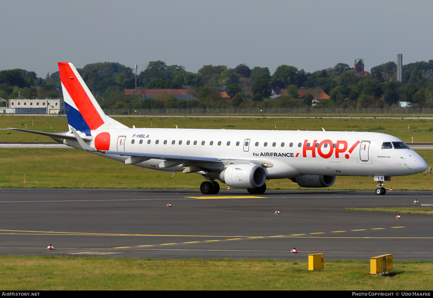 Aircraft Photo of F-HBLA | Embraer 190LR (ERJ-190-100LR) | Hop! | AirHistory.net #495776