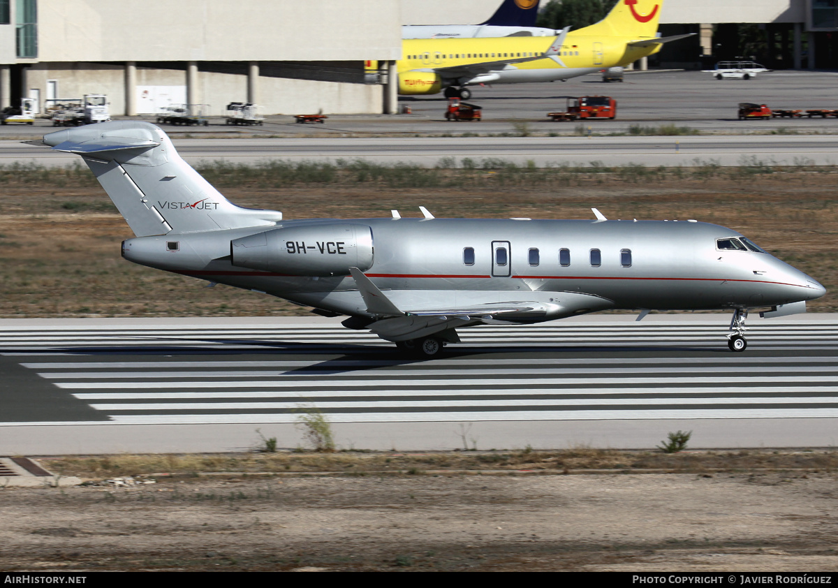 Aircraft Photo of 9H-VCE | Bombardier Challenger 350 (BD-100-1A10) | VistaJet | AirHistory.net #495797